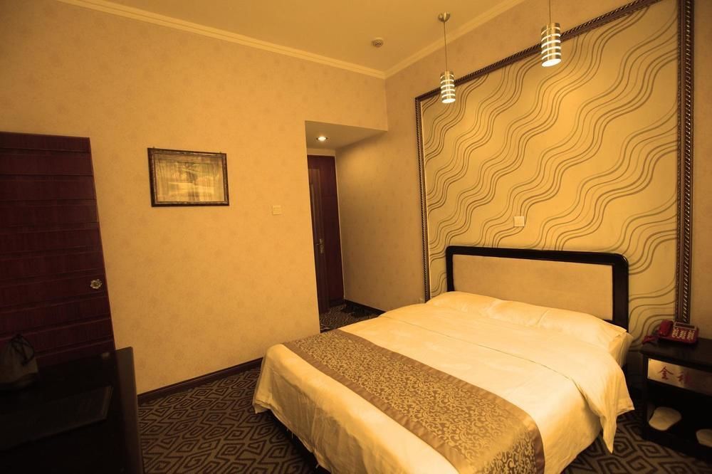 Huashan Jinsui Hotel Huayin Exteriér fotografie
