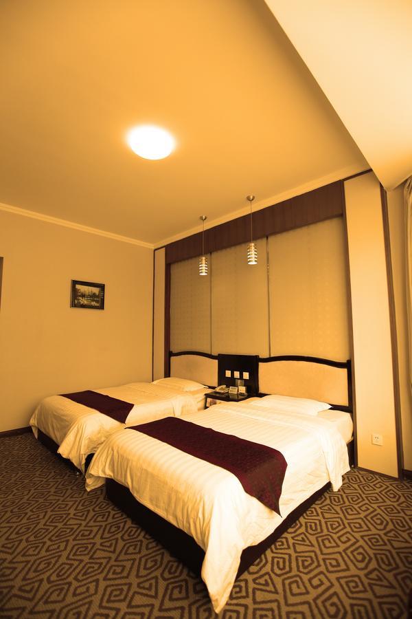 Huashan Jinsui Hotel Huayin Exteriér fotografie