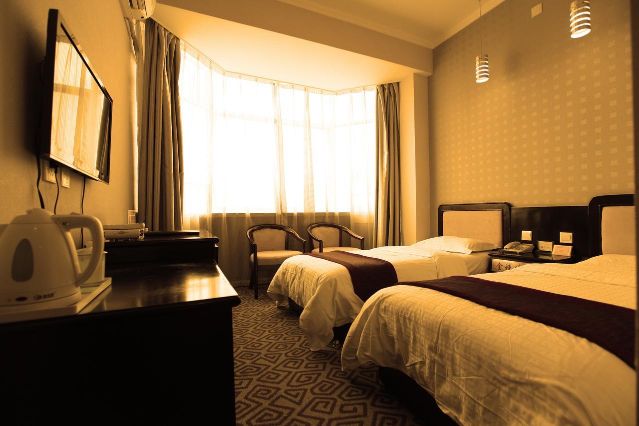 Huashan Jinsui Hotel Huayin Exteriér fotografie